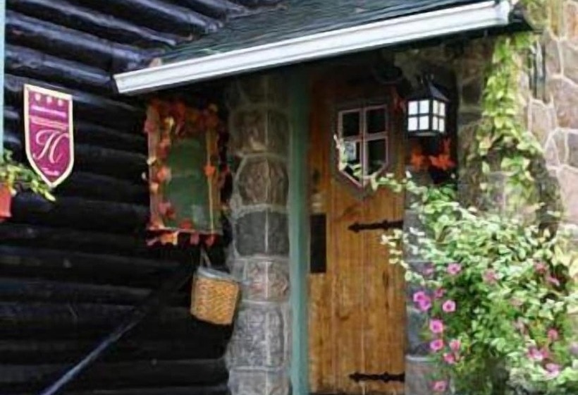 هتل Auberge Le Lupin Self Check In
