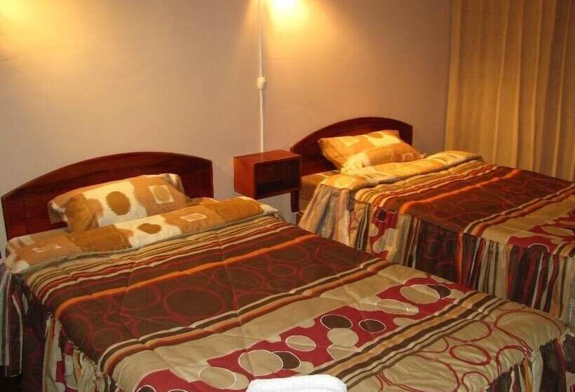 ホテル Huchuy Wasi Hostel