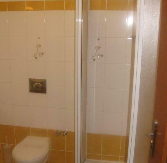 هتل Pension Smetanuv Statek