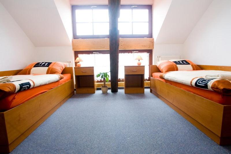 هتل Pension Smetanuv Statek