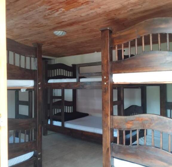 هاستل Hostal Hilltop Salento