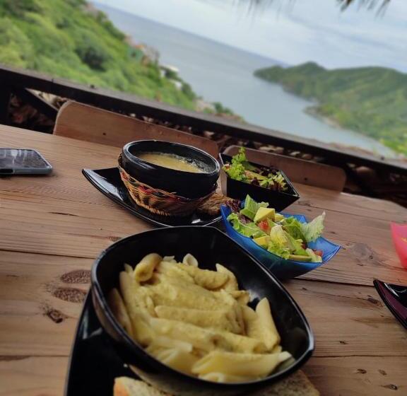 تختخواب و صبحانه Hostal Casa Horizonte