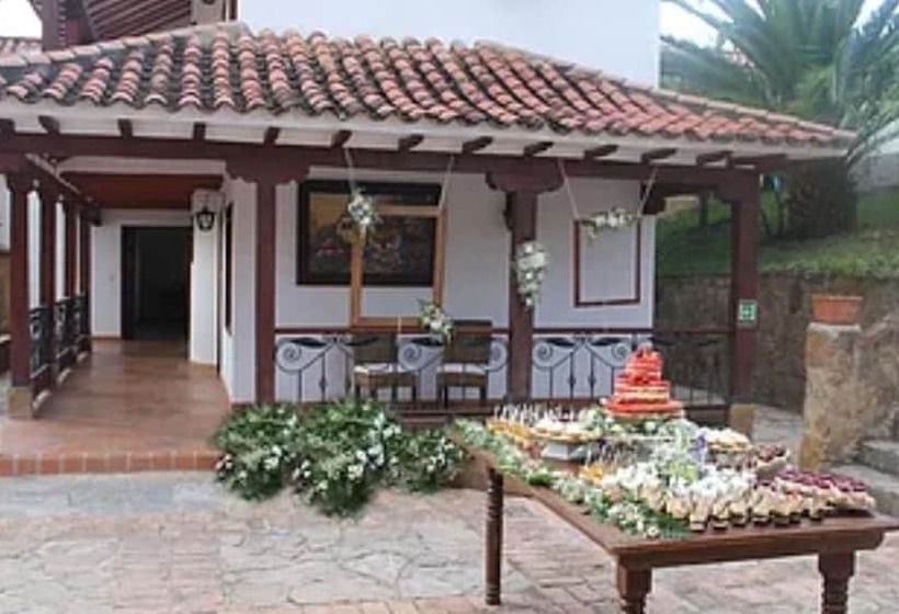 هتل Club Campestre El Bosque De La Villa