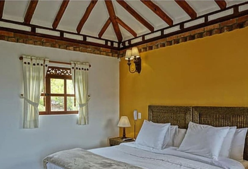 هتل Club Campestre El Bosque De La Villa