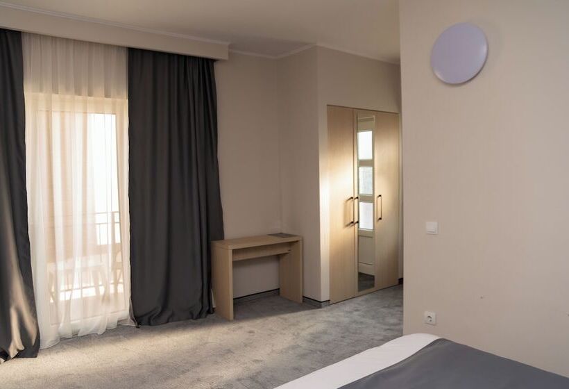 هتل Complex Turistic Monaco