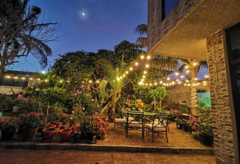 هتل La Casa De Mi Sub