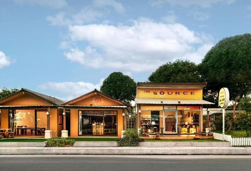 استراحتگاه The Source Herbal Detox Retreat