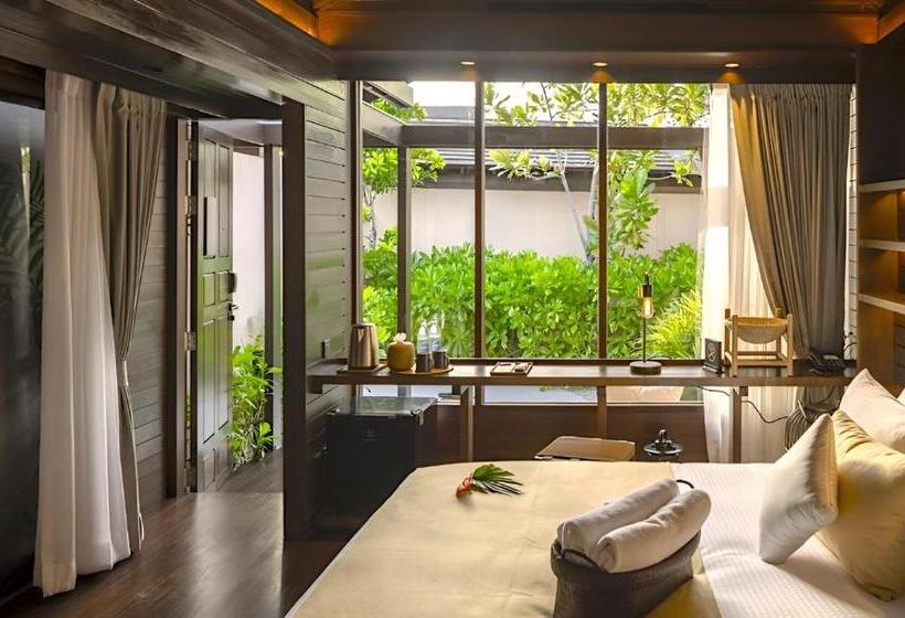 استراحتگاه The Source Herbal Detox Retreat