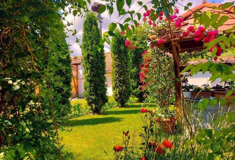 تختخواب و صبحانه Pensiunea Keisd
