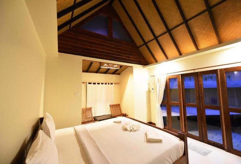 هتل Chunut House Resort
