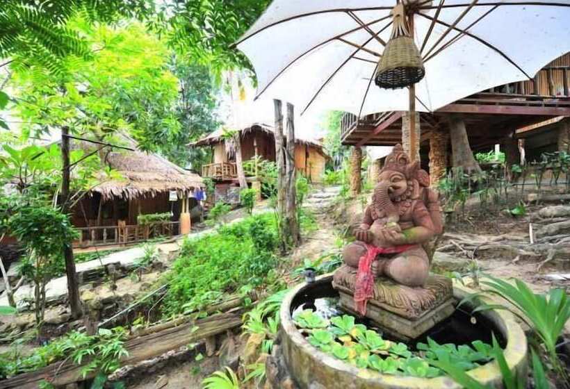 هتل Chunut House Resort