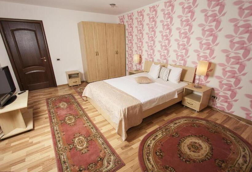 هتل City Garden Rooms And Apartments