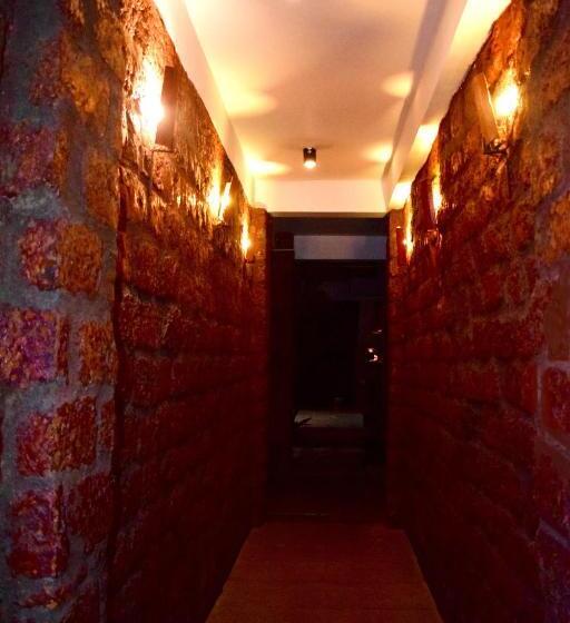 فندق Hostel City Hub Colombo Airport