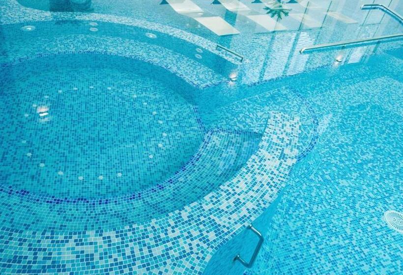 هتل Mirage Medspa