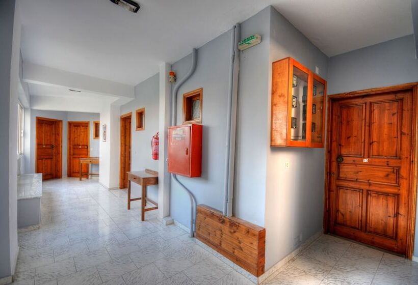 Manias Apartments