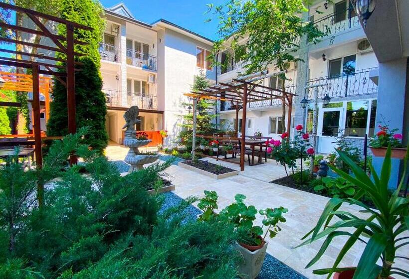 אתר נופש Vila Casa Leul
