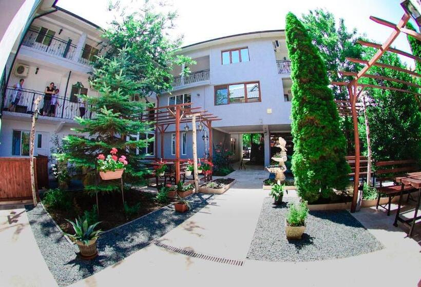 אתר נופש Vila Casa Leul