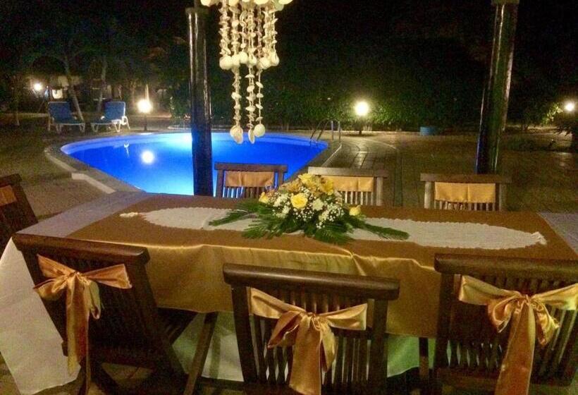 ホテル Casa Playa Zorritos
