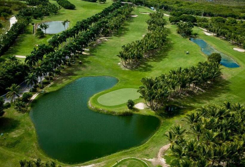 בית מלון כפרי Catalonia Punta Cana - All Inclusive