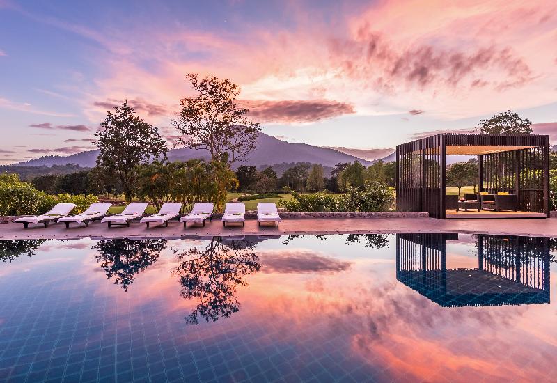 هتل Chatrium Golf Resort Soi Dao Chanthaburi