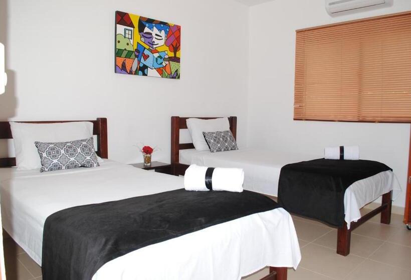 هتل Ocean Taganga Internacional