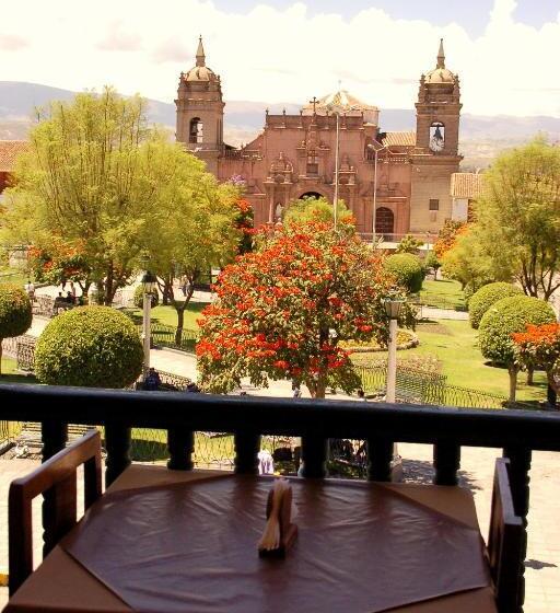 ホテル Viavia Cafe Ayacucho