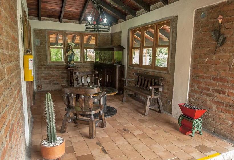 هتل Rancho San Antonio