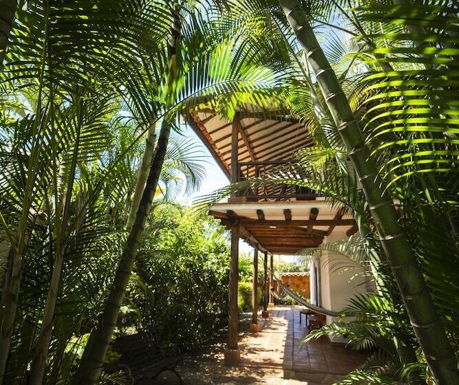 هتل Achiotte Masaya Collection