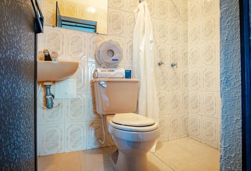 هتل Ayenda Europa