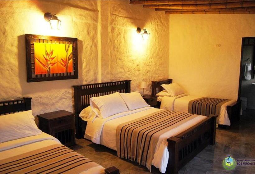 هتل Campestre Los Nogales