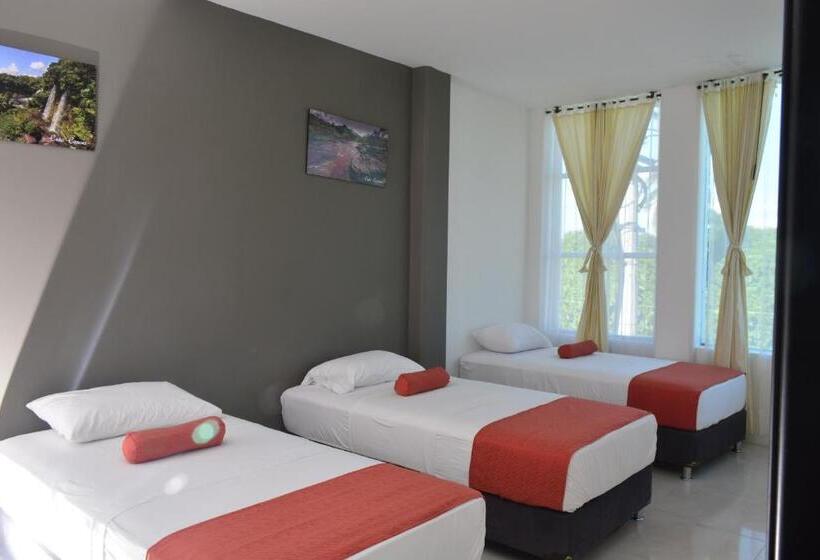 هتل Confort Ariari