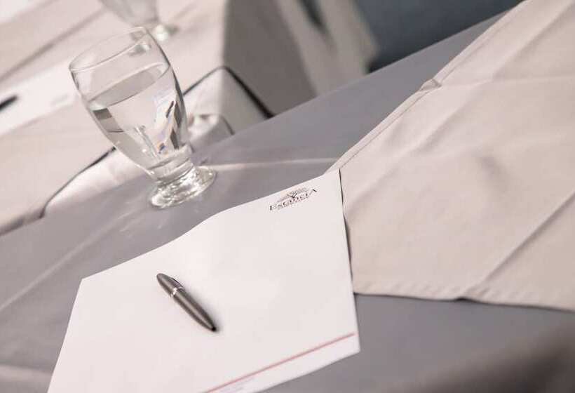 هتل Estancia Chipichape Cali