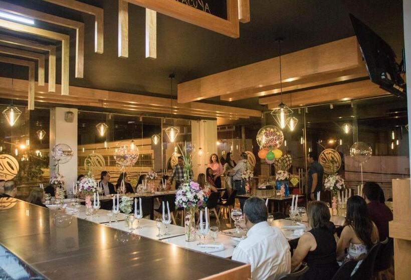 בית מלון כפרי Guaitipan Plaza