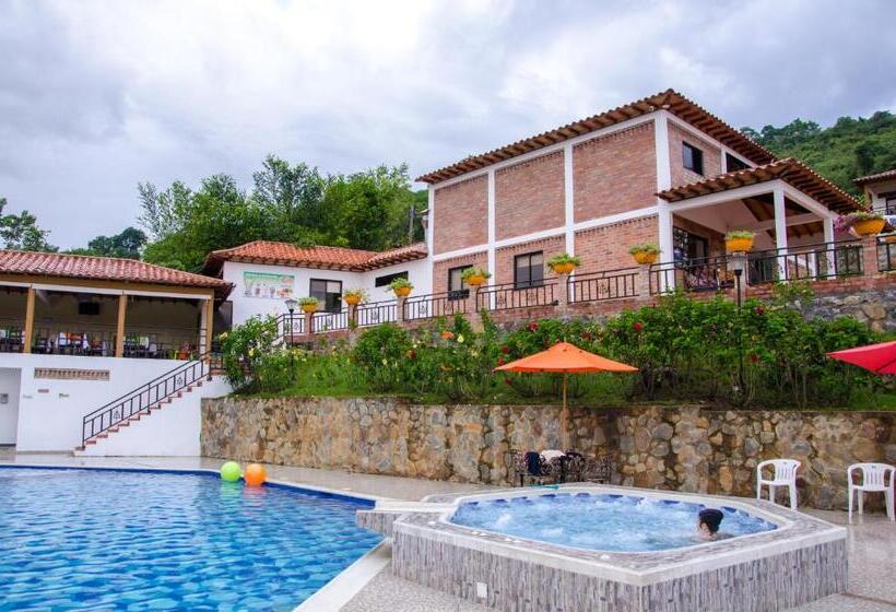 هتل La Montaña San Gil