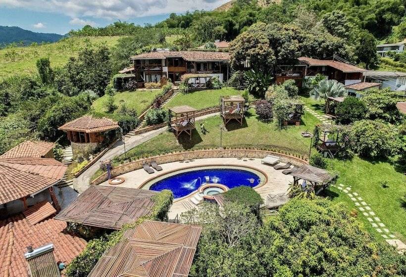 هتل Spa La Colina