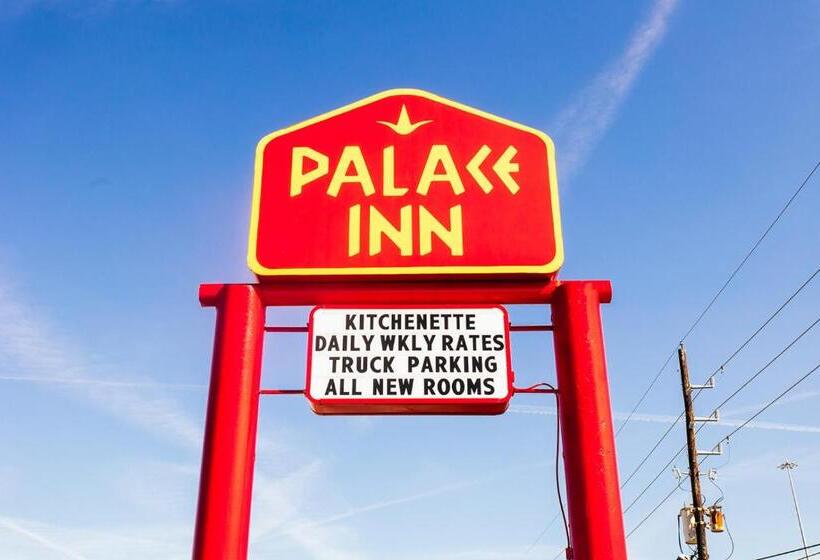 מוטל Econo Lodge Inn & Suites