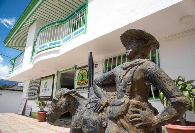 هاستل La Floresta Salento