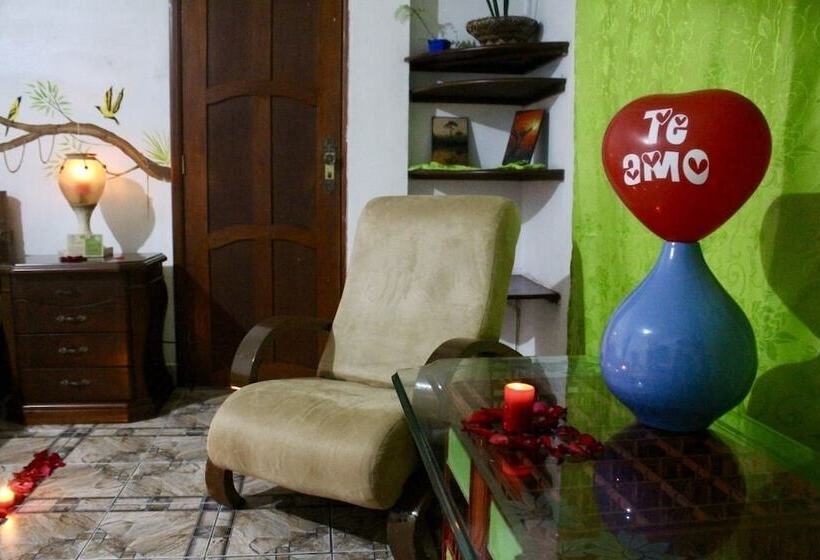 تختخواب و صبحانه Eco Hotel El Refugio De La Floresta