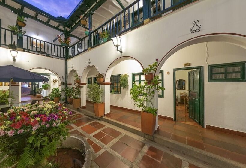 تختخواب و صبحانه Hospederia La Roca La Plaza Principal