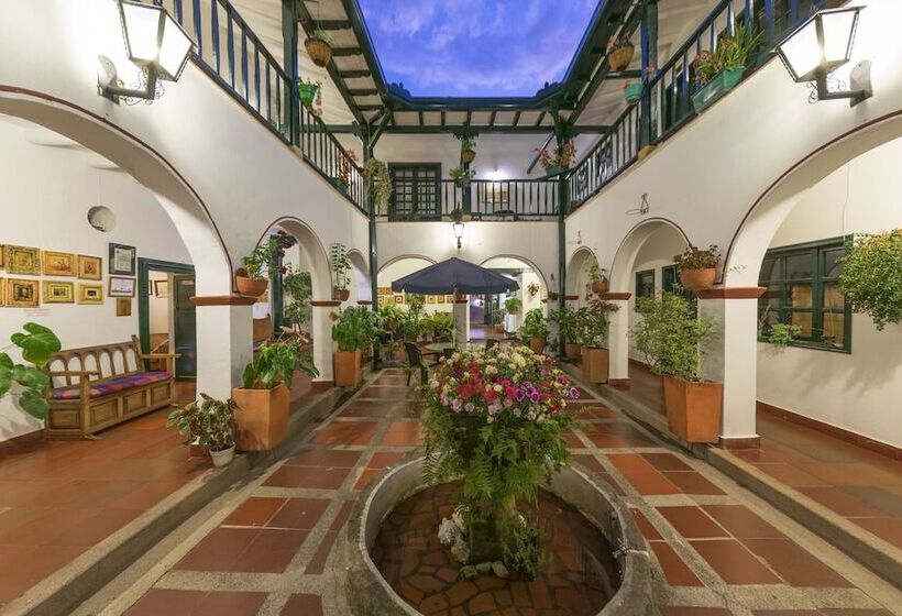 تختخواب و صبحانه Hospederia La Roca La Plaza Principal