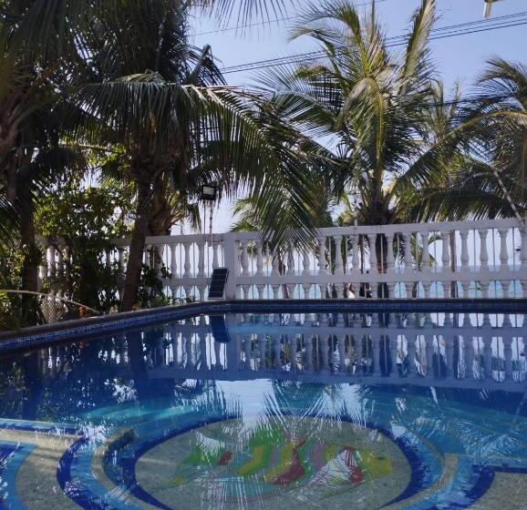 تختخواب و صبحانه Sunset Paradise