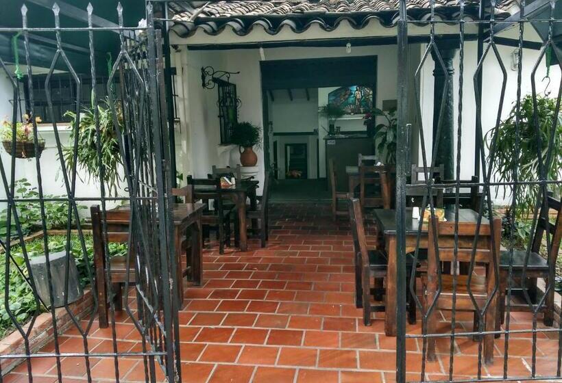 هتل Ayenda 1257 Premium Real