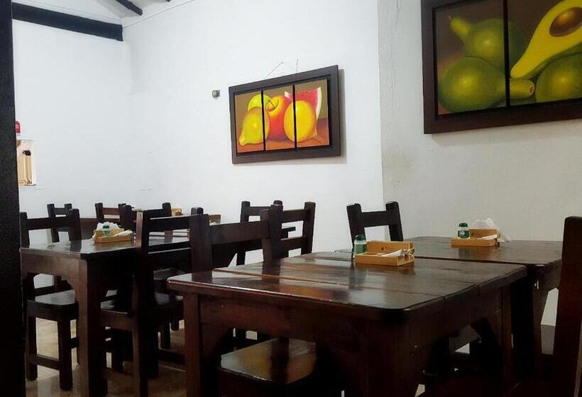 هتل Ayenda 1257 Premium Real