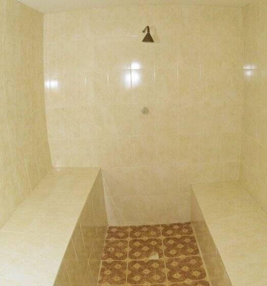 هتل Campestre El Santuario