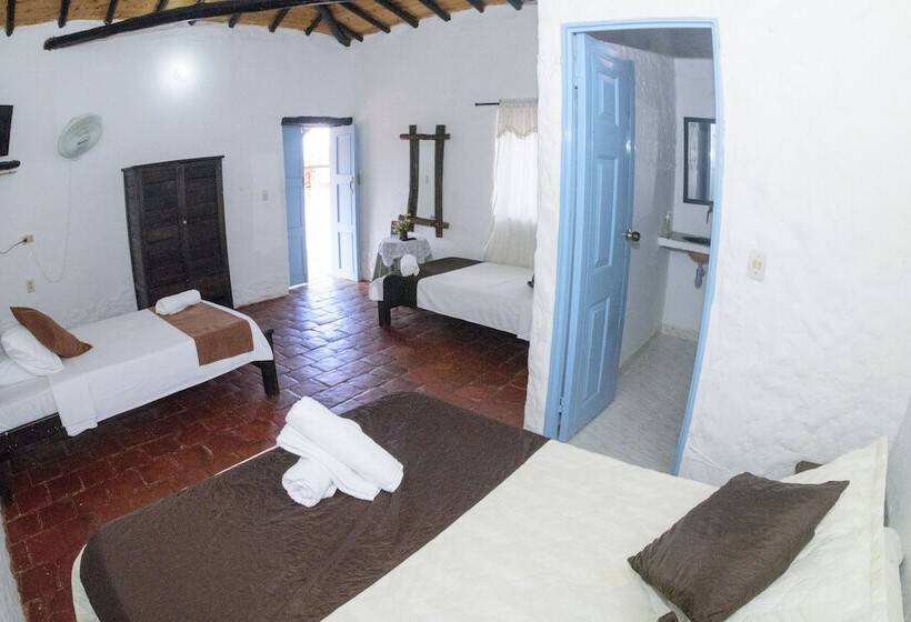 هتل Campestre El Santuario