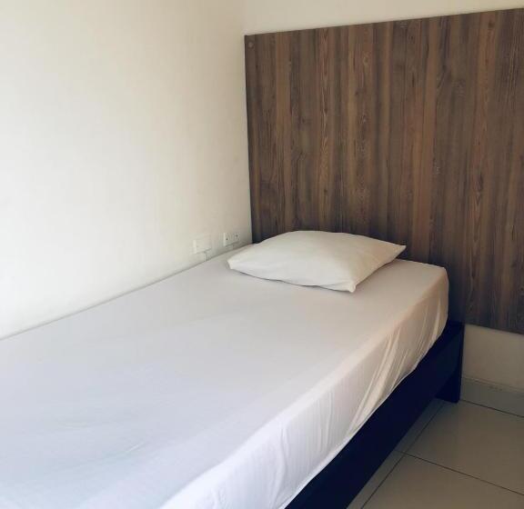 هتل Center Plaza Plus