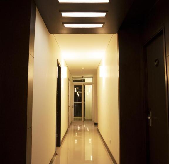 هتل Cinco Monteria