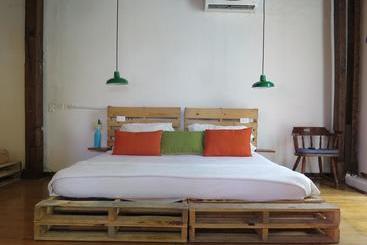 Fotos del hotel Friends To Be:  4