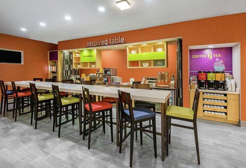 هتل Home2 Suites By Hilton Austin Airport