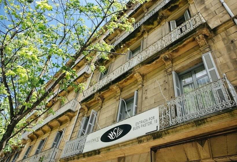 هتل Hostal San Ignacio Centro